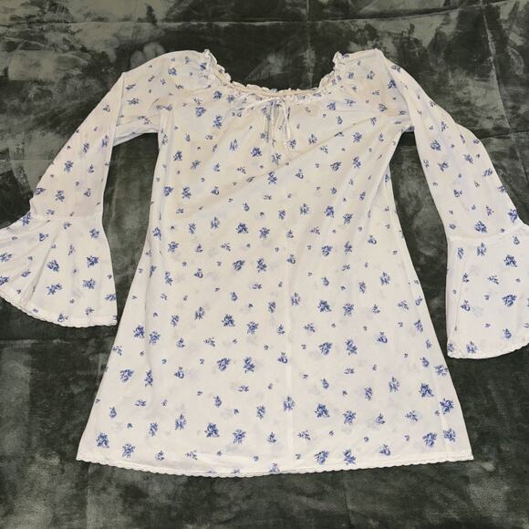 Y2K Victoria’s Secret Slip Dress Women's M White Blue Floral Cotton Bell Sleeve - Picture 9 of 9